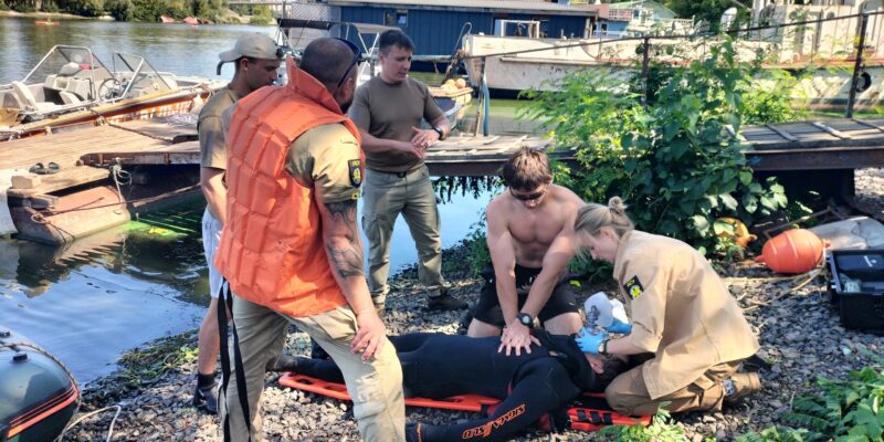 Phase préparatoire à la mise en œuvre d&rsquo;opérations humanitaires de déminage terrestre et subaquatique dans l&rsquo;est de l&rsquo;Ukraine